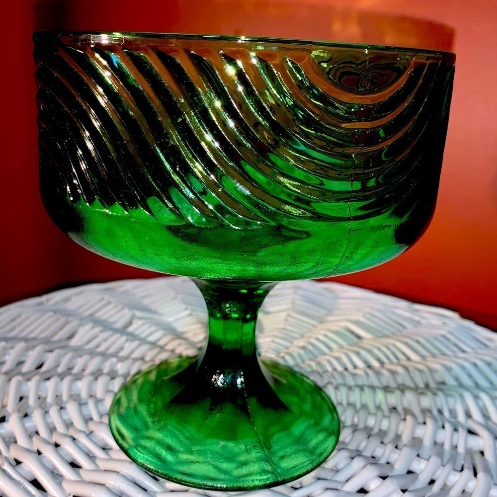 Vintage Emerald Green Footed Goblet Candy Dish Display Piece Excellent Condition